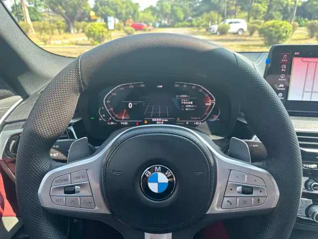 BMW 5 Series — Фото автомобиля 9