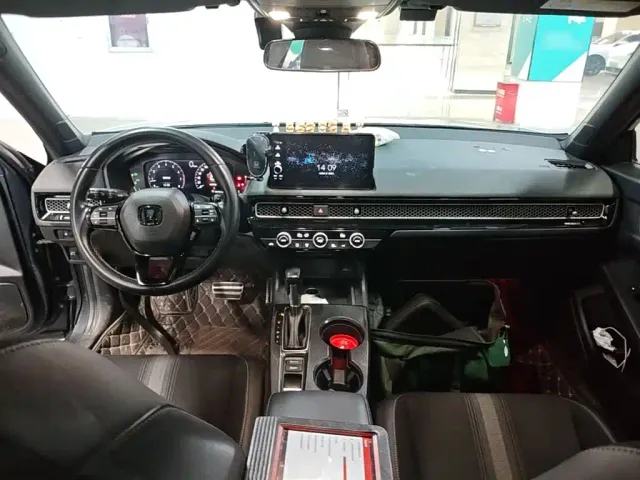 Honda Civic — Фото автомобиля 9