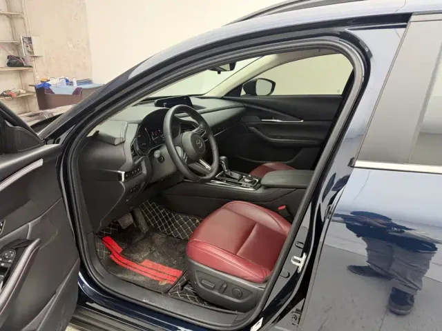 Mazda CX-30 — Фото автомобиля 7