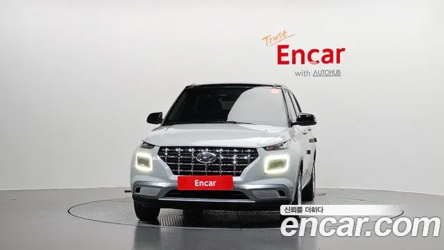 Hyundai Venue — Фото автомобиля 3