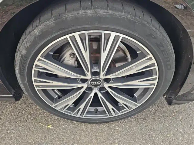 Audi A6L — Фото автомобиля 6