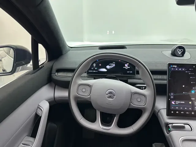Nio EC6 — Фото автомобиля 19