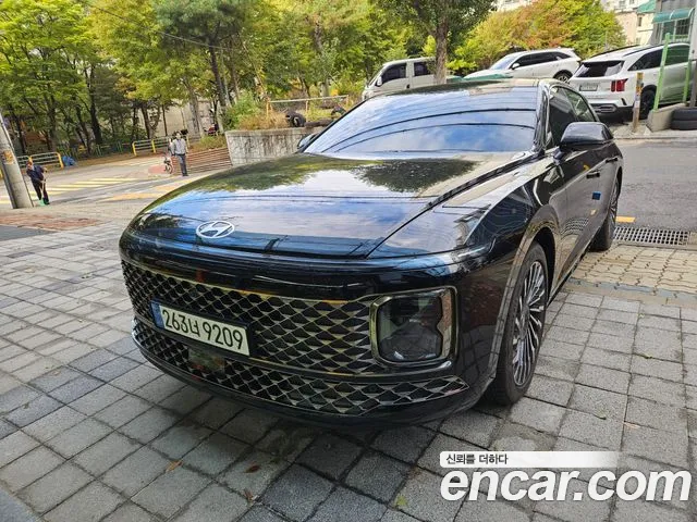 Hyundai Grandeur GN7 — Фото автомобиля 3