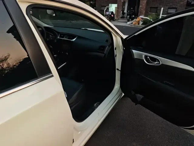Nissan Sylphy — Фото автомобиля 19