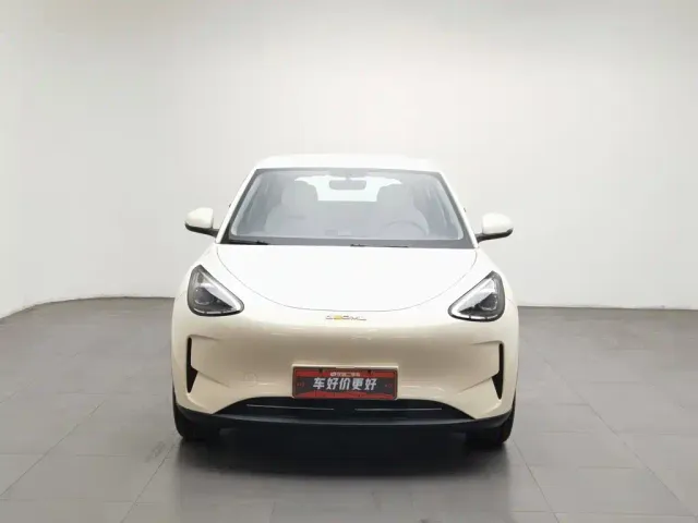 Geely Starry Wish — Фото автомобиля 3