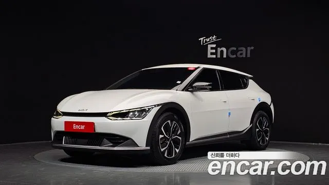 Фотография автомобиля — Kia EV6
