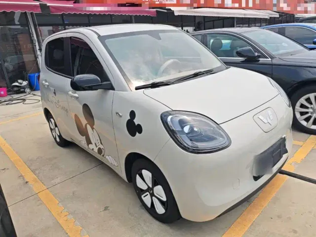 Wuling Hongguang Mini EV — Фото автомобиля 3