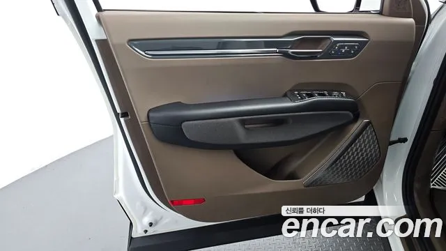Kia EV9 — Фото автомобиля 13