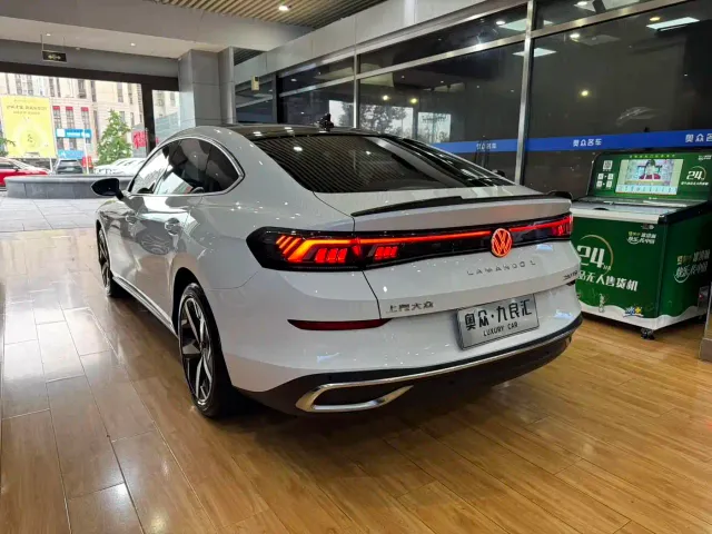 Volkswagen Lamando — Фото автомобиля 13