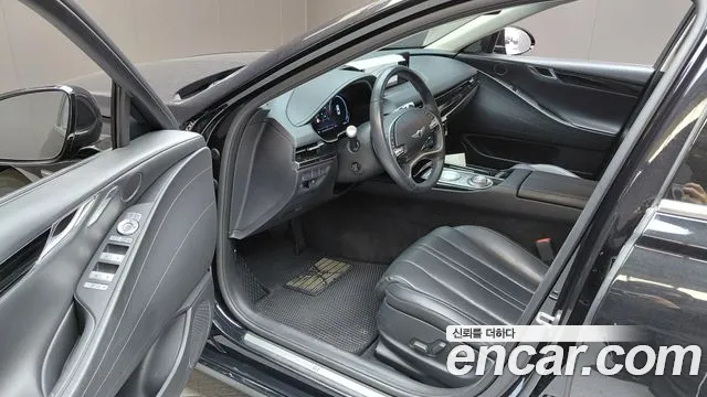 Genesis G80 Бензин 2.5 турбо AWD — Фото автомобиля 9