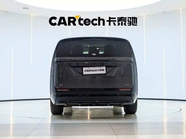 Li Auto MEGA — Фото автомобиля 6