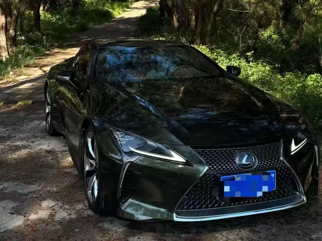 Lexus LC — Фото автомобиля 2