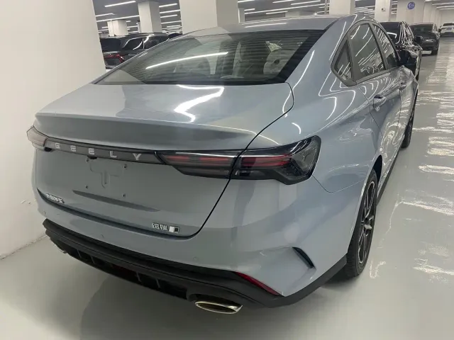 Geely Binrui — Фото автомобиля 13