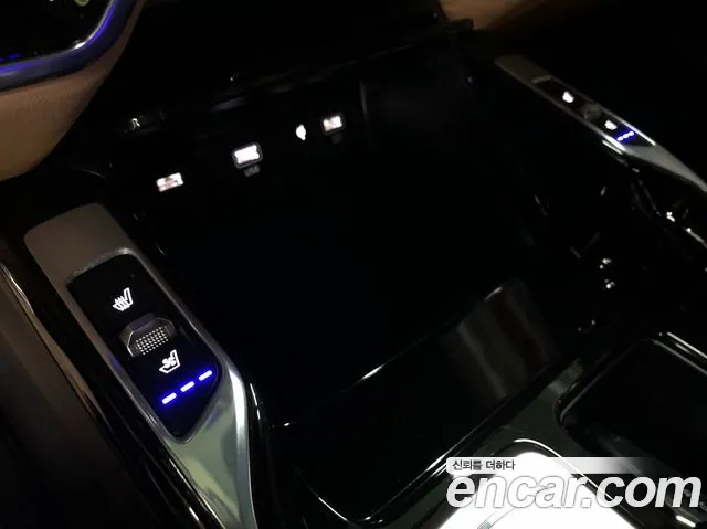 Kia Sorento Sorento 4-е поколение Бензин 2.5T 4WD — Фото автомобиля 14