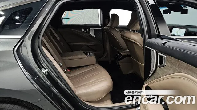 Kia K8 K8 Hybrid — Фото автомобиля 17