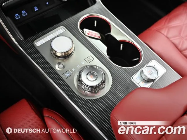 Genesis GV80 — Фото автомобиля 9