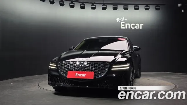 Genesis G80 RG3 — Фото автомобиля 3