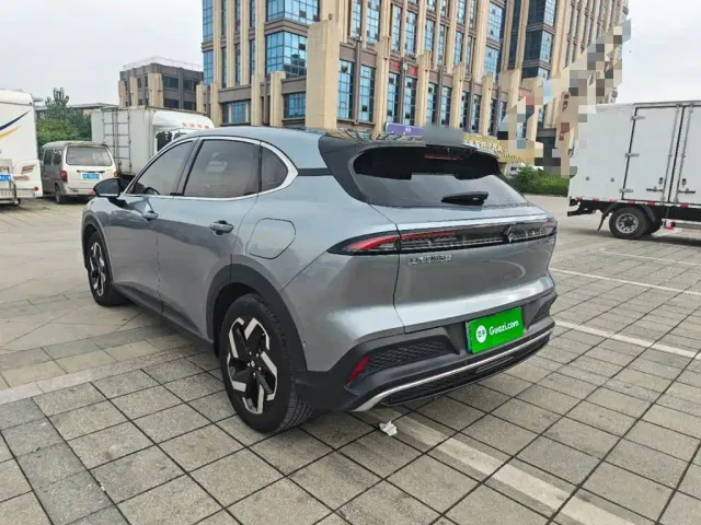 Baojun Yunhai — Фото автомобиля 4