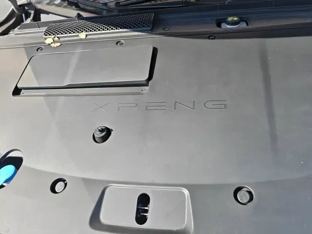 Xpeng P7+ — Фото автомобиля 10