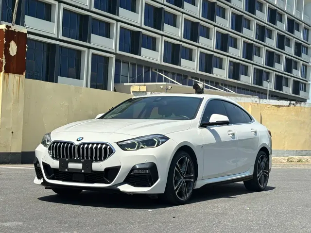 Фотография автомобиля — BMW 2 Series