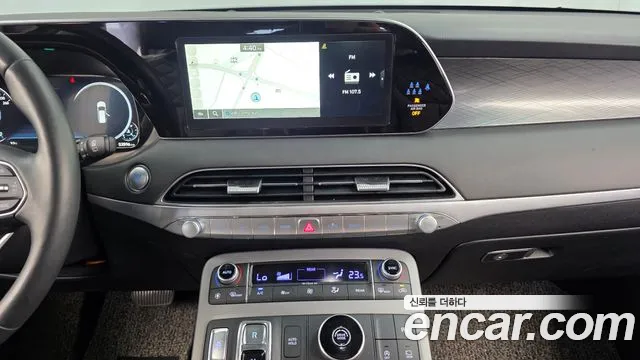 Hyundai Palisade Palisade Дизель 2.2 2WD — Фото автомобиля 14