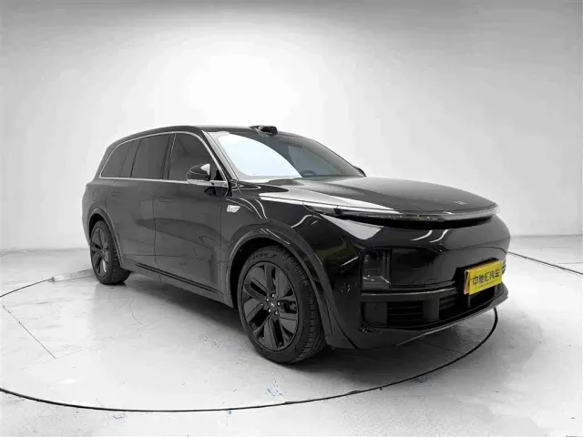 Li Auto L9 — Фото автомобиля 3