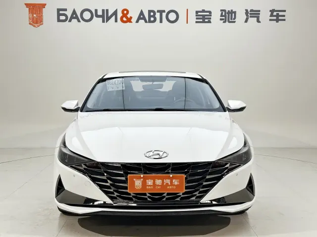 Hyundai Elantra — Фото автомобиля 6