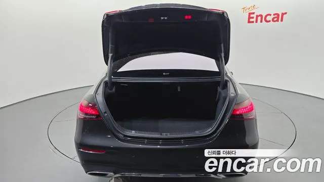 Mercedes-Benz E-Class W213 — Фото автомобиля 24