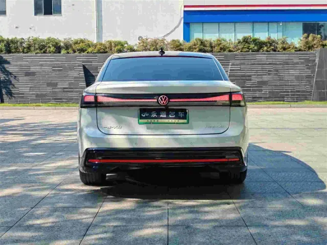 Volkswagen ID.7 Vizzion — Фото автомобиля 10