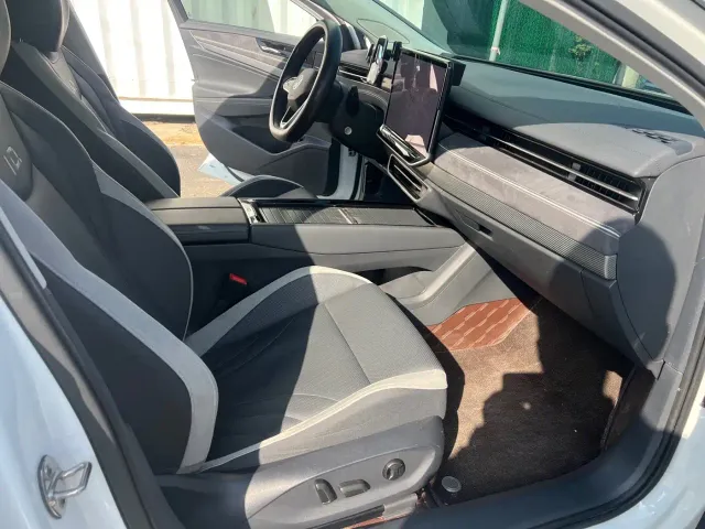 Volkswagen ID.7 Vizzion — Фото автомобиля 12