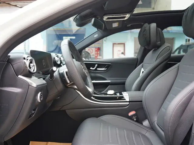 Mercedes-Benz C-Class — Фото автомобиля 17