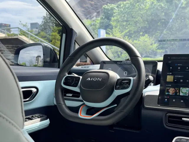 GAC Aion Y — Фото автомобиля 10