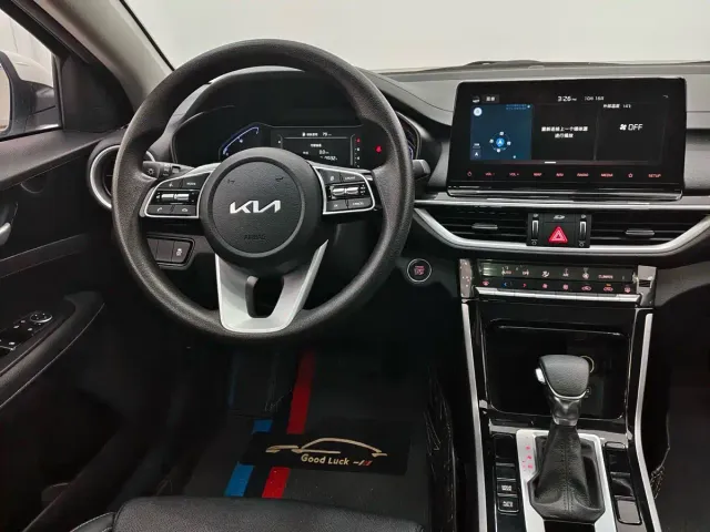 Kia K3 — Фото автомобиля 11