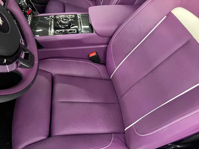 Rolls-Royce Cullinan — Фото автомобиля 14