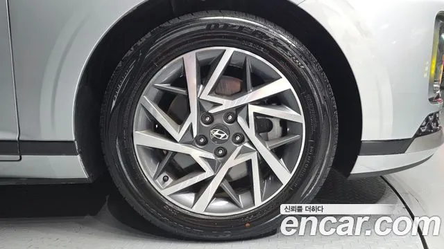Hyundai Grandeur Grandeur (GN7) 3.5 LPG 2WD (Такси) — Фото автомобиля 21