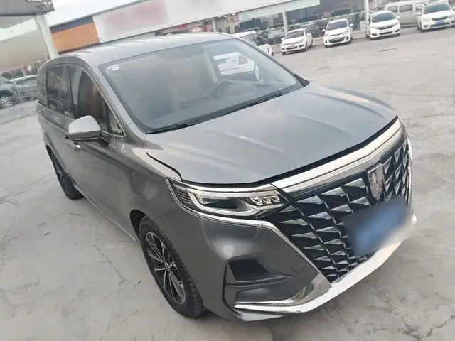 Roewe iMAX8 — Фото автомобиля 3