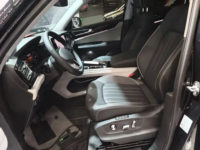 Volkswagen Teramont — Фото автомобиля 14