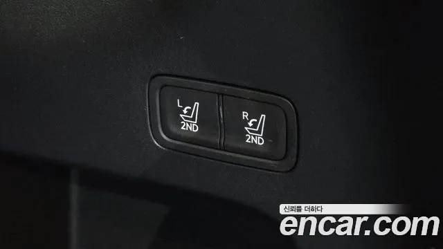 Hyundai Santa Fe MX5 — Фото автомобиля 23
