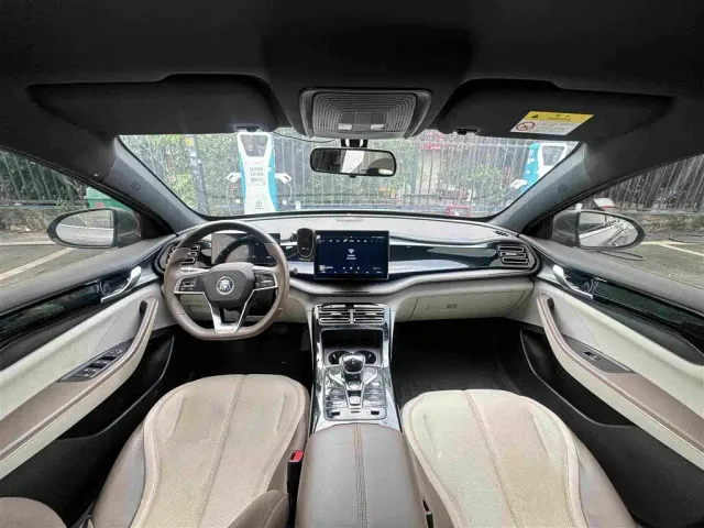 BYD Qin PLUS — Фото автомобиля 5