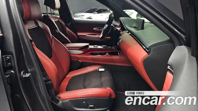 Genesis GV70 2.5T Бензин 2WD — Фото автомобиля 26