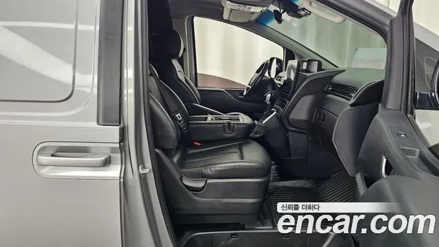 Hyundai Staria Staria Карго 3 места — Фото автомобиля 11