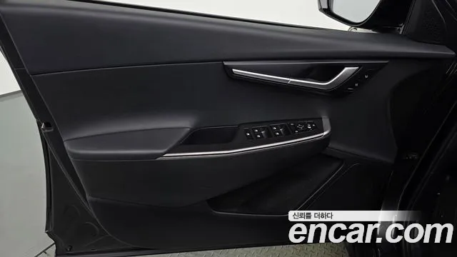 Kia EV6 — Фото автомобиля 13