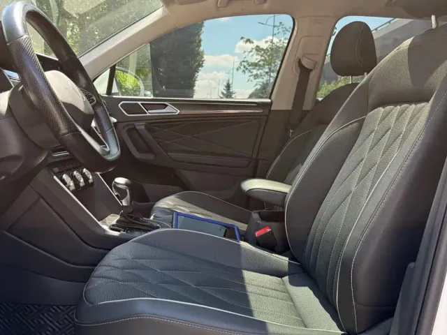 Volkswagen Tiguan L — Фото автомобиля 9