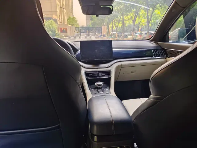 BYD Song PLUS — Фото автомобиля 8