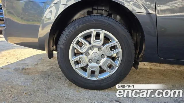Hyundai Staria — Фото автомобиля 5