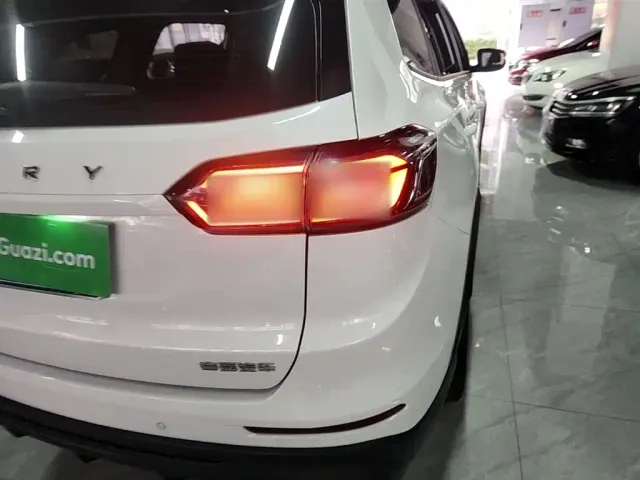 Chery Tiggo 8 PLUS — Фото автомобиля 7