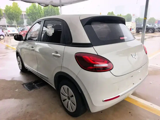 Wuling Bingo — Фото автомобиля 4