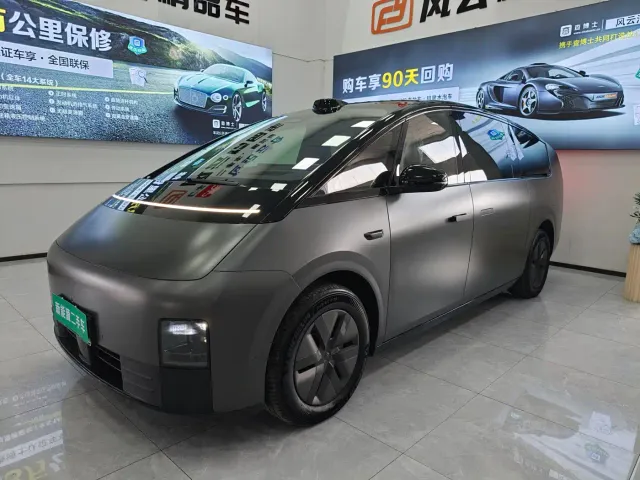 Фотография автомобиля — Li Auto MEGA