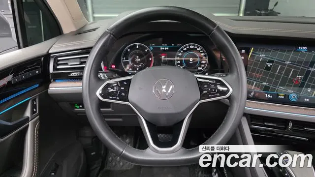 Volkswagen Touareg Touareg 3 поколение 3.0 TDI Prestige — Фото автомобиля 12