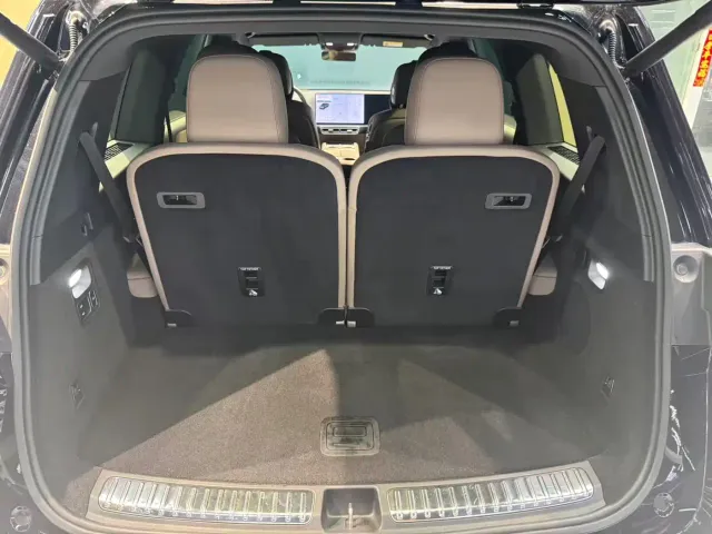 Li Auto Li Xiang L9 2025 Ultra Smart Renewal Edition — Фото автомобиля 5